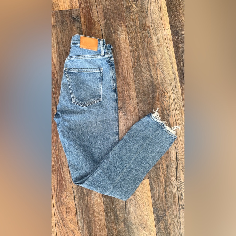 Citizens Of Humanity Jolene Jeans - Picture 7 of 9